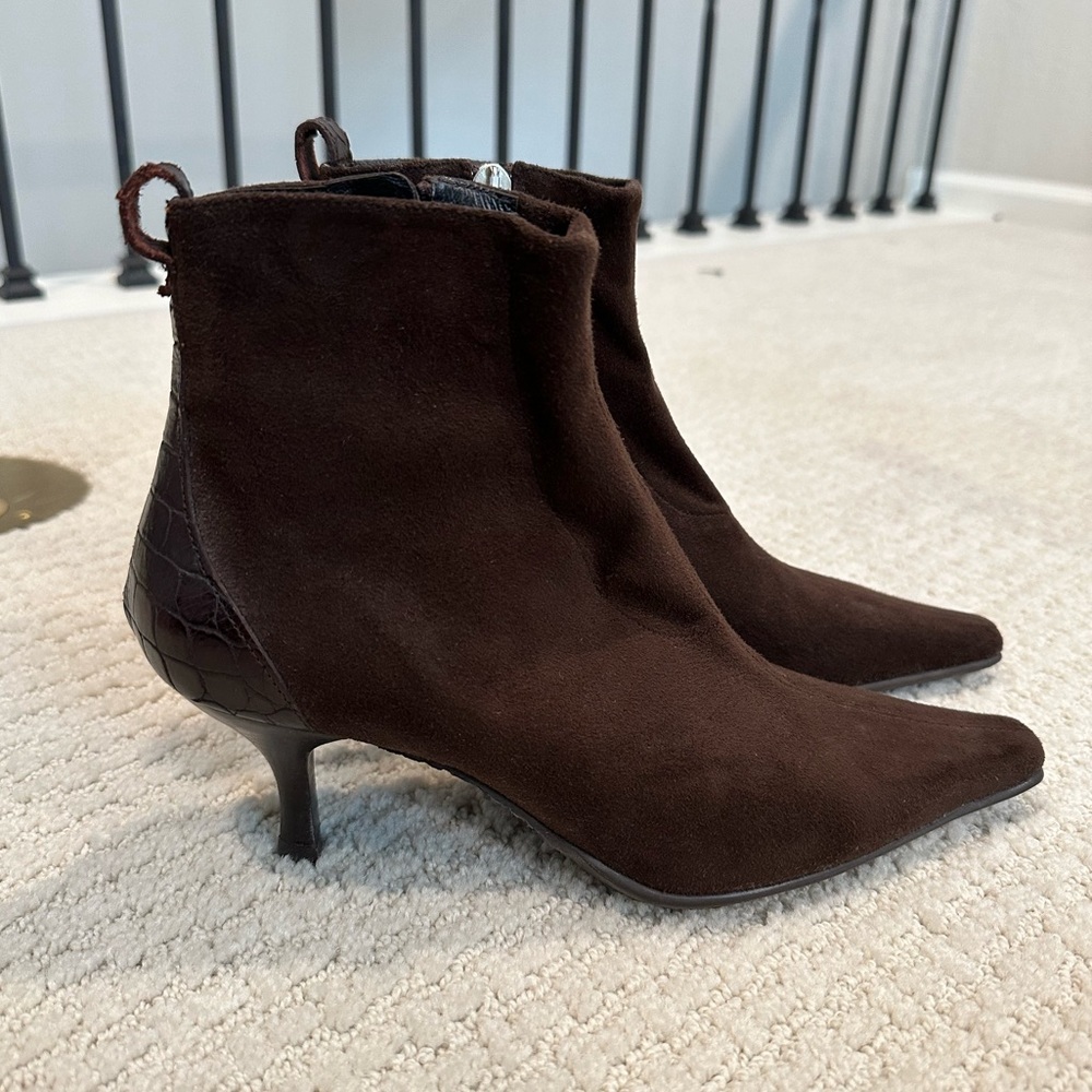 Donald Pliner Lola Ankle Booties